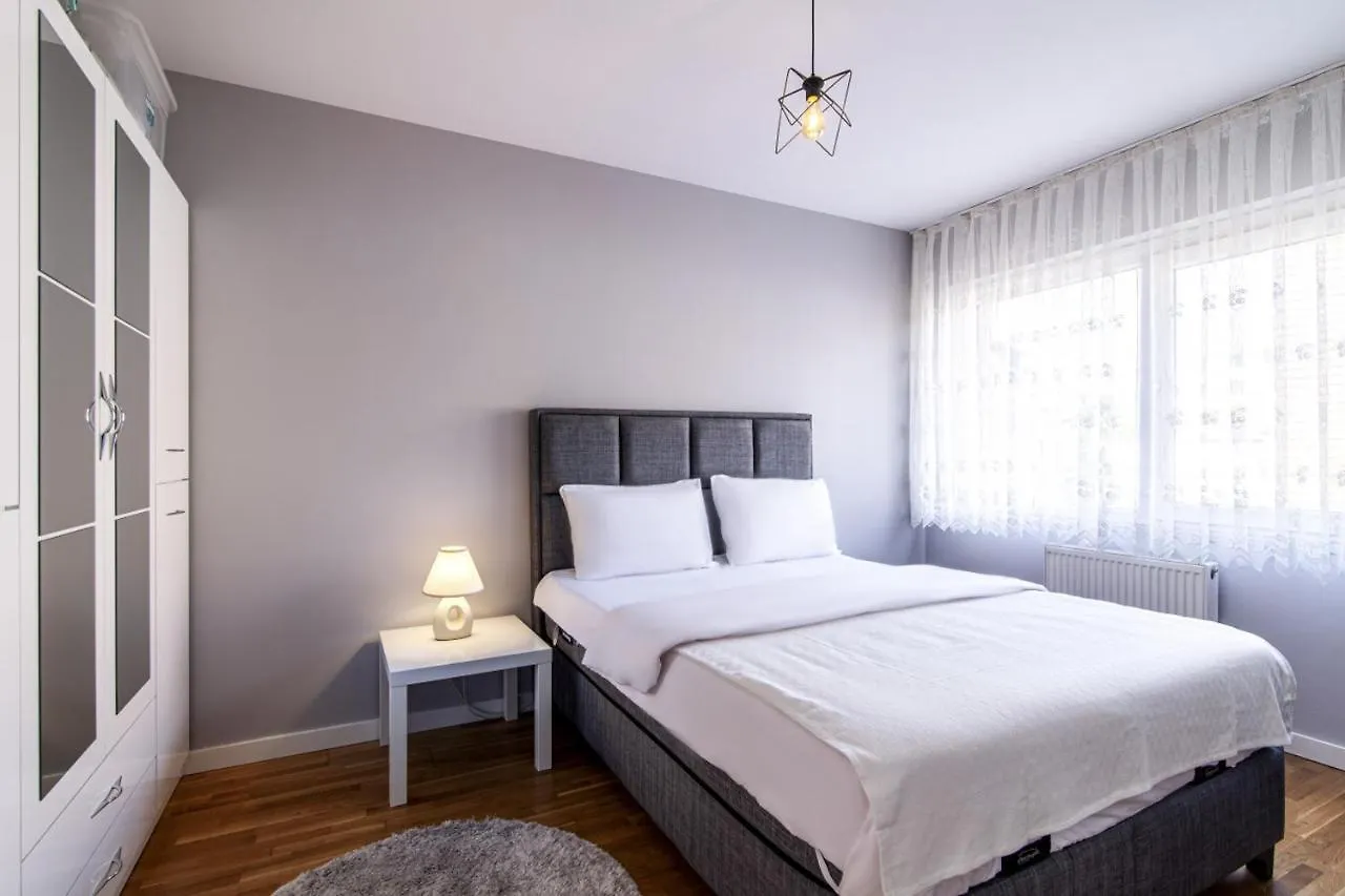 Sleek And Central Flat With Shared Pool In Sisli Istanbul Turkey